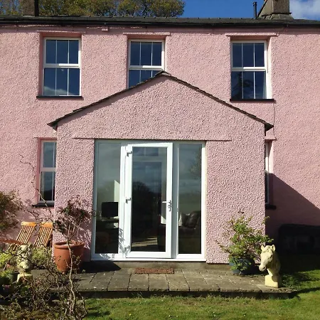 Low Plain Farm 3* Kendal